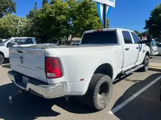 Ram 3500 2018 4x4 Tradesman 4dr Crew Cab 8 ft. LB DRW Pickup
