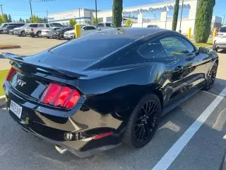 Ford Mustang 2016 GT Premium 2dr Fastback