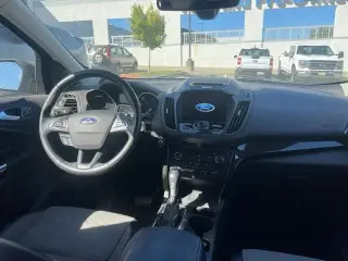 Ford Escape 2017 Titanium 4dr SUV