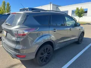 Ford Escape 2017 Titanium 4dr SUV
