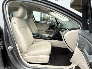 Ford Fusion Hybrid 2018 SE 4dr Sedan