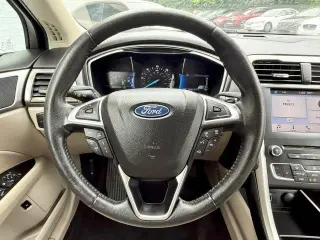 Ford Fusion Hybrid 2018 SE 4dr Sedan