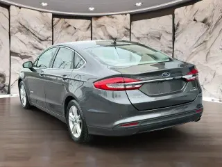 Ford Fusion Hybrid 2018 SE 4dr Sedan