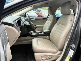 Ford Fusion Hybrid 2018 SE 4dr Sedan