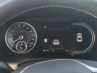 Sedán de 4 puertas Genesis G70 2.5T Standard 2025
