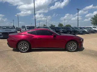 Ford Mustang 2025 EcoBoost 2dr Fastback