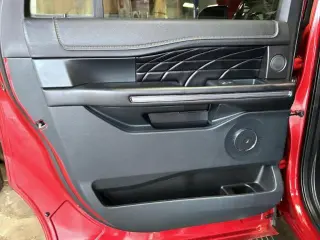 Ford Expedition MAX 2018 4x4 Platinum 4dr SUV