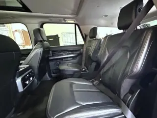 Ford Expedition MAX 2018 4x4 Platinum 4dr SUV