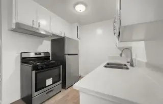 1 Bedroom Apt in Hawthorne
