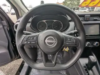 Nissan Versa 2025 S 4dr Sedan CVT