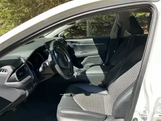 2022 Camry SE