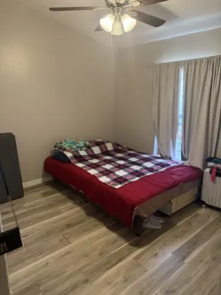 Se renta cuarto