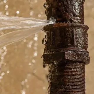 🚰 Plomería Rápida y Confiable