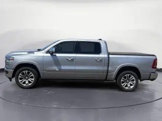 Ram 1500 2020 4x2 Laramie Longhorn 4dr Crew Cab 5.6 ft. SB Pickup