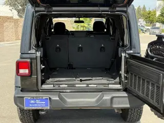Jeep Wrangler Unlimited 2021 4x4 Sport 4dr SUV