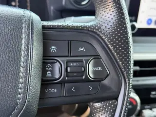 Toyota Tacoma 2025 4x2 SR 4dr Double Cab 5.0 ft SB