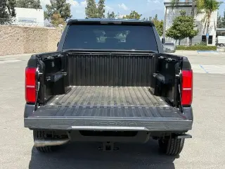 Toyota Tacoma 2025 4x2 SR 4dr Double Cab 5.0 ft SB