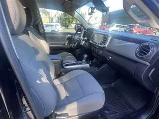 2021 TACOMA SR5 V6 4X4