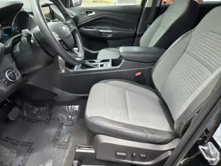 Ford Escape 2018 AWD SE 4dr SUV