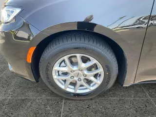Chrysler Pacifica 2024 Touring 4dr Mini-Van