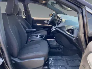Chrysler Pacifica 2024 Touring 4dr Mini-Van