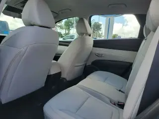 Hyundai TUCSON 2025 SE 4dr SUV