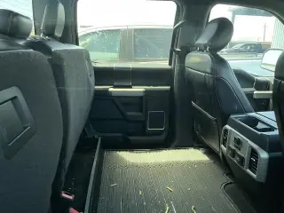 Ford F-150 2018 4x4 Lariat 4dr SuperCrew 5.5 ft. SB