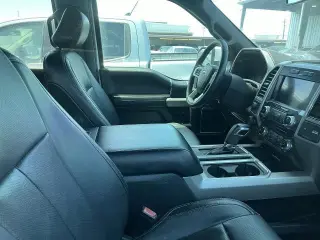 Ford F-150 2018 4x4 Lariat 4dr SuperCrew 5.5 ft. SB