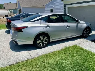 2020 Nissan Altima SL