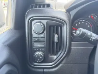 Chevrolet Silverado 1500 2024 4x4 Custom 4dr Crew Cab 5.8 ft. SB