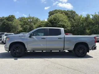 Chevrolet Silverado 1500 2024 4x4 Custom 4dr Crew Cab 5.8 ft. SB