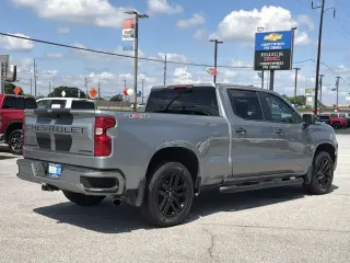 Chevrolet Silverado 1500 2024 4x4 Custom 4dr Crew Cab 5.8 ft. SB