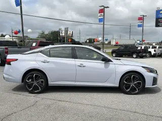 Nissan Altima 2024 AWD 2.5 SR 4dr Sedan