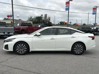 Nissan Altima 2023 2.5 SV 4dr Sedan