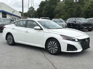 Nissan Altima 2023 2.5 SV 4dr Sedan