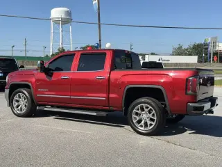 GMC Sierra 1500 2018 4x4 SLT 4dr Crew Cab 5.8 ft. SB