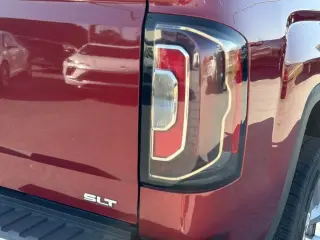GMC Sierra 1500 2018 4x4 SLT 4dr Crew Cab 5.8 ft. SB