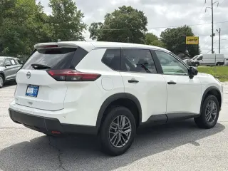 Nissan Rogue 2024 AWD S 4dr Crossover