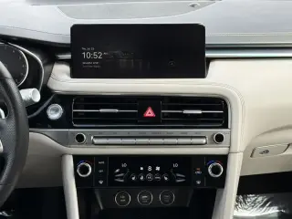 Genesis G70 2025 2.5T Standard 4dr Sedan