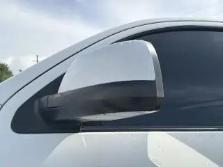 Toyota Tundra 2018 4x4 SR5 4dr CrewMax Cab Pickup SB (5.7L V8 FFV)