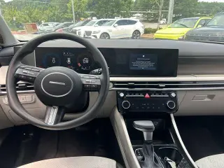 Hyundai TUCSON 2025 SEL 4dr SUV