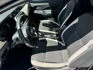 2020 NISSAN VERSA SV