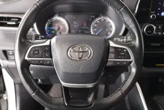 Toyota Highlander Hybrid 2023 XLE 4dr SUV