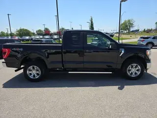Ford F-150 2022 4x4 XLT 4dr SuperCab 6.5 ft. SB