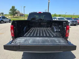 Ford F-150 2022 4x4 XLT 4dr SuperCab 6.5 ft. SB