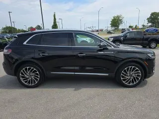Lincoln Nautilus 2020 AWD Reserve 4dr SUV