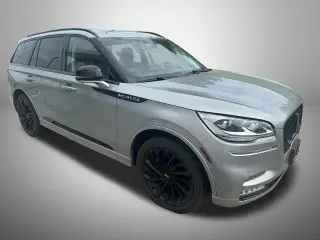 Lincoln Aviator 2023 AWD Reserve 4dr SUV