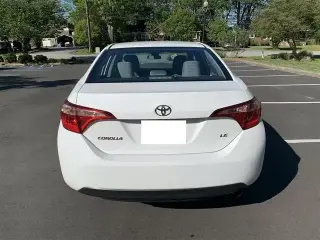 2018 Toyota Corolla LE