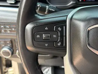 GMC Yukon 2021 4x4 Denali 4dr SUV