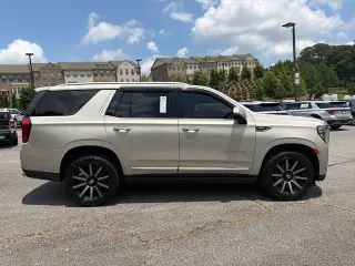 GMC Yukon 2021 4x4 Denali 4dr SUV
